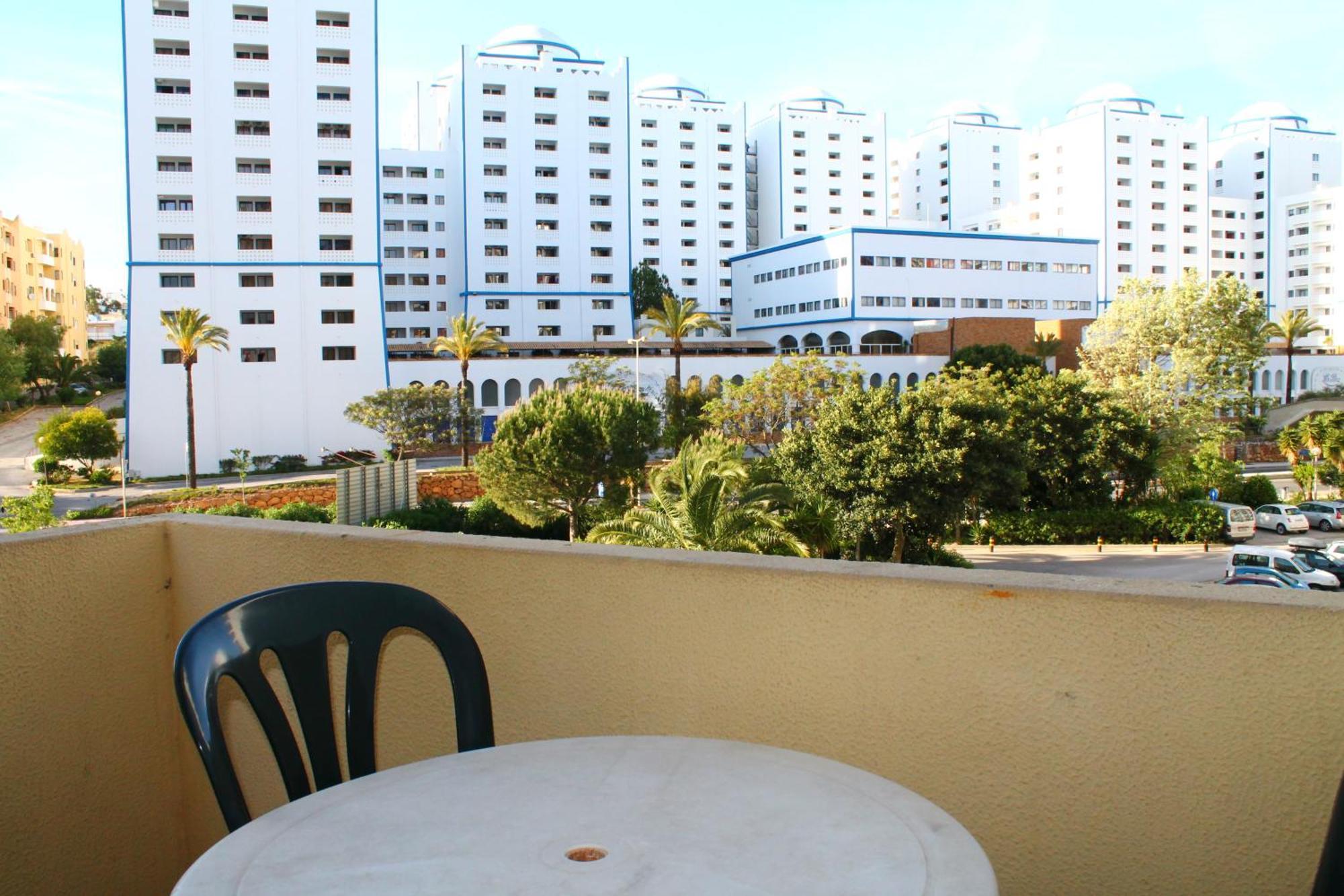 Squash Club Apartamentos Portimão Habitación foto